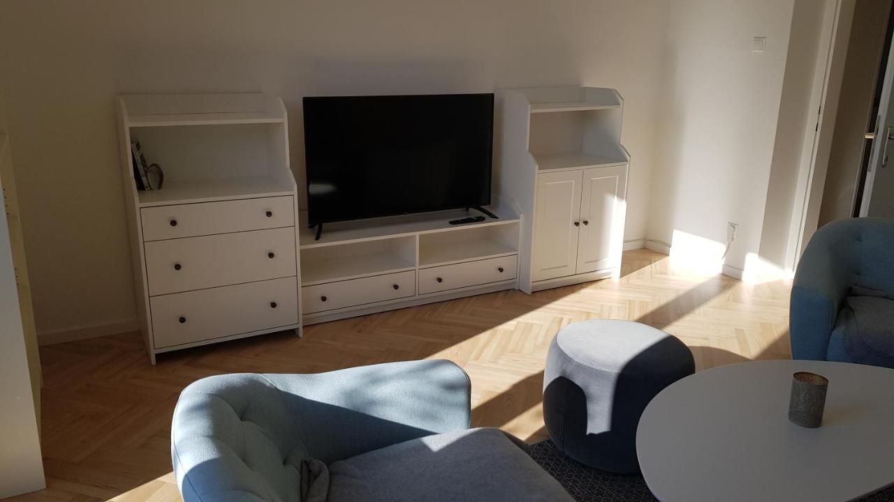 Blick Ueber Krems Mit Gartenpavillon Dış mekan fotoğraf